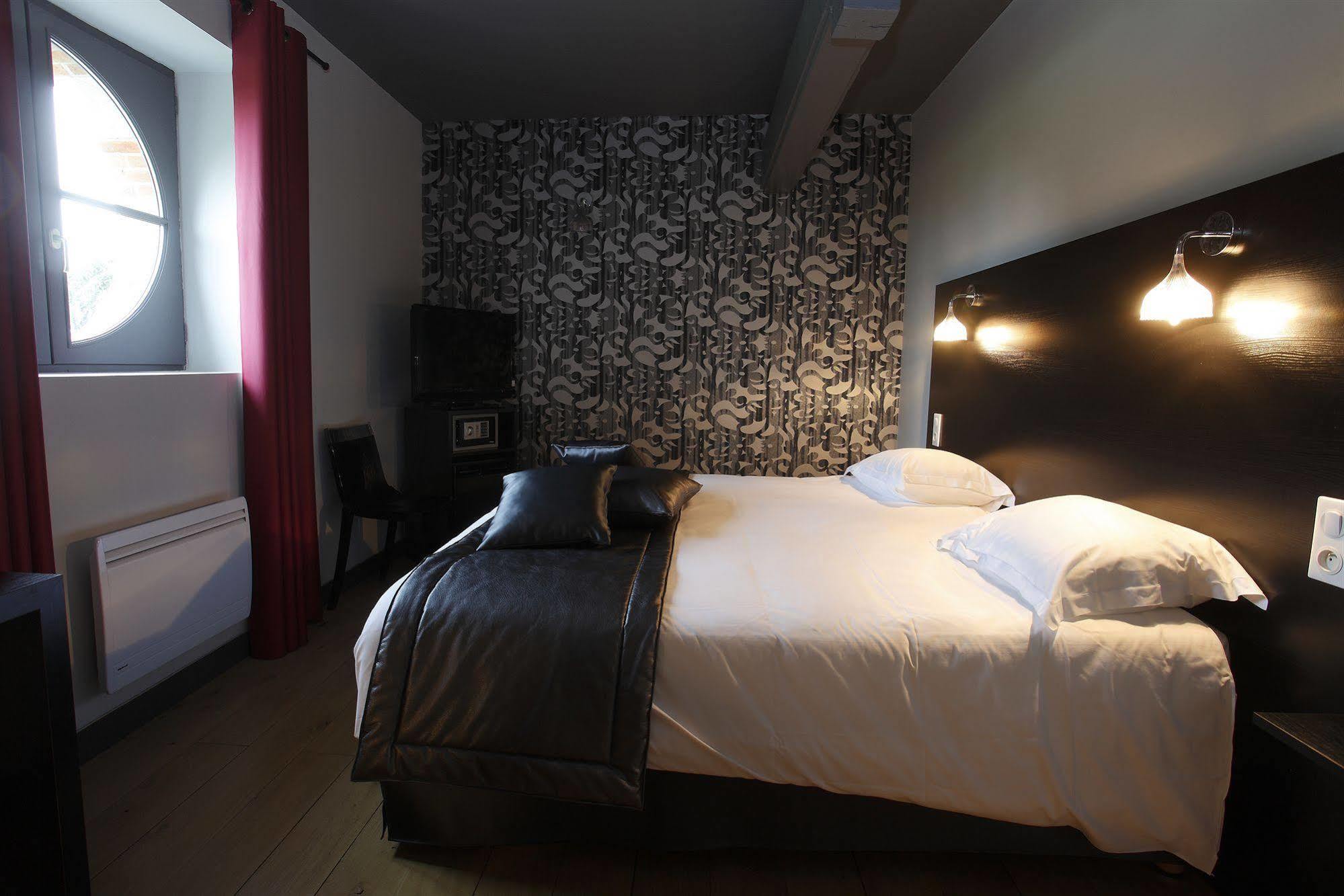 Hotel Chateau De La Barbiniere Saint-Laurent-sur-Sèvre Eksteriør billede